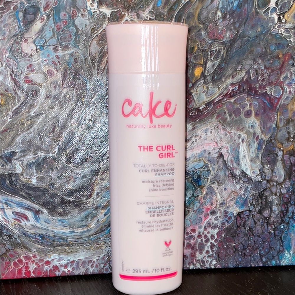 NWT Cake Curl Enhancing Shampoo.  10 fl. oz.
